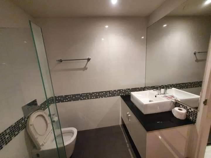 Vn Residence 3 Pattaya Eksteriør billede